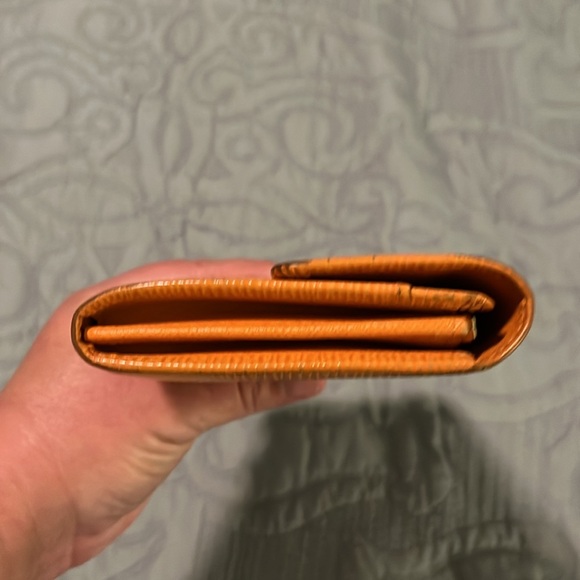 Louis Vuitton Ultra Rare Orange Epi Leather Long Foldover Snap Wallet - Picture 12 of 12